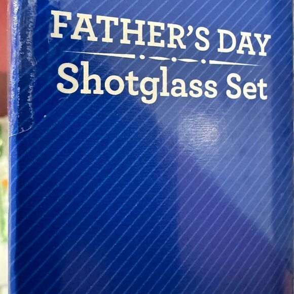 Father’s Day Shotglass set - set of 4 - new in box - Picture 3 of 4